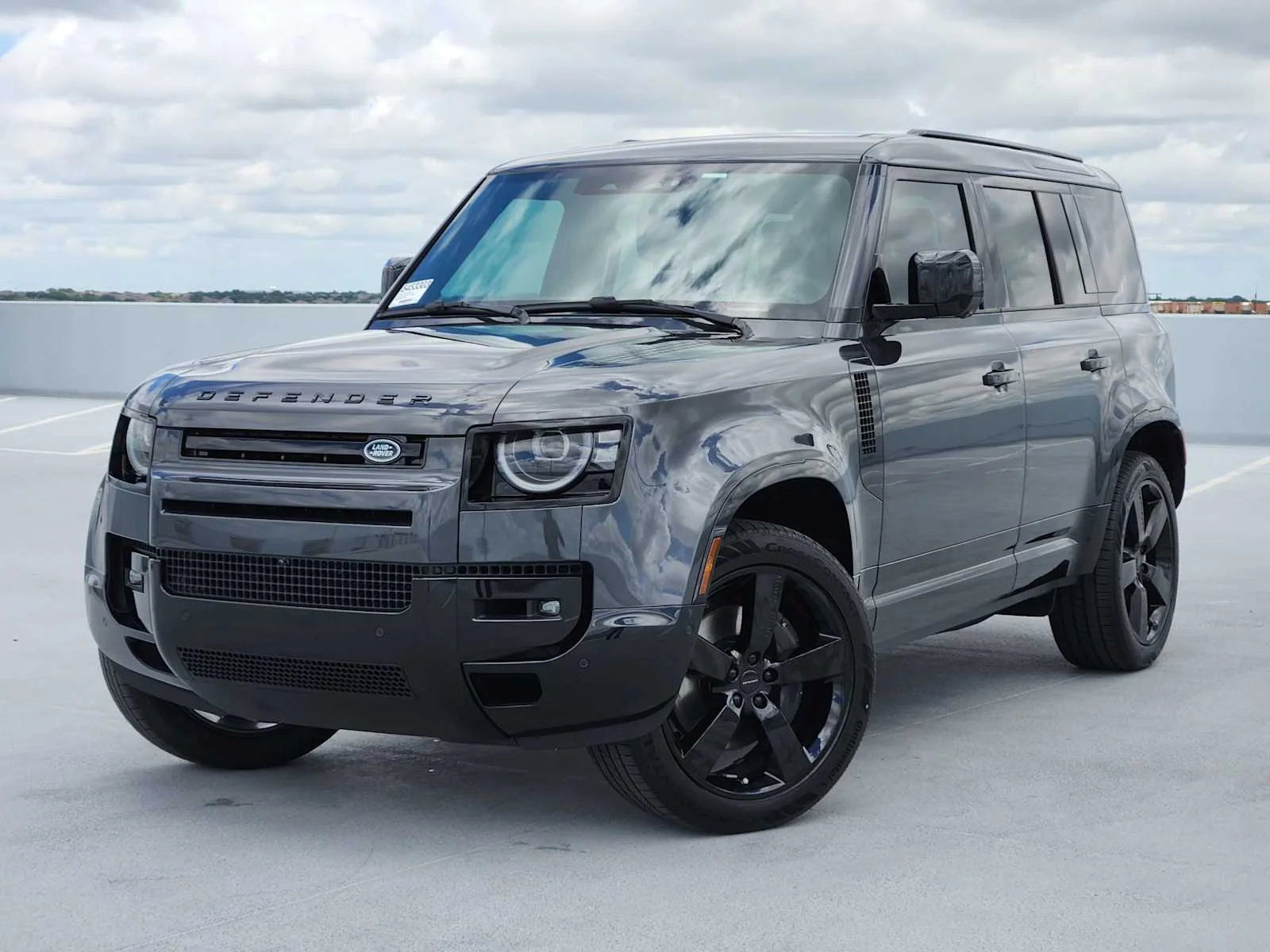 2026 LAND ROVER Defender 110 X-Dynamic SE