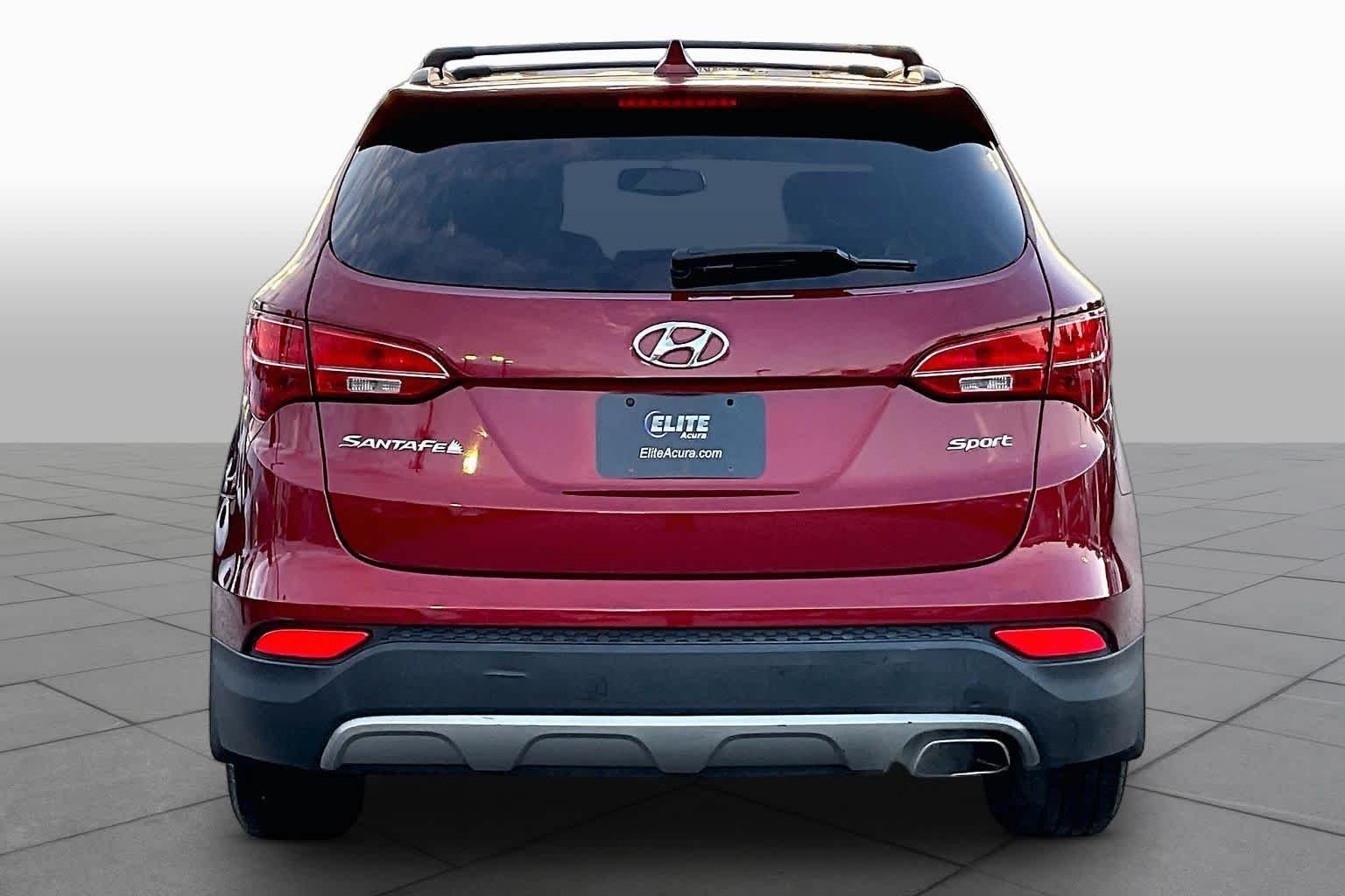 Used 2013 Serrano Red Hyundai Sport image 5