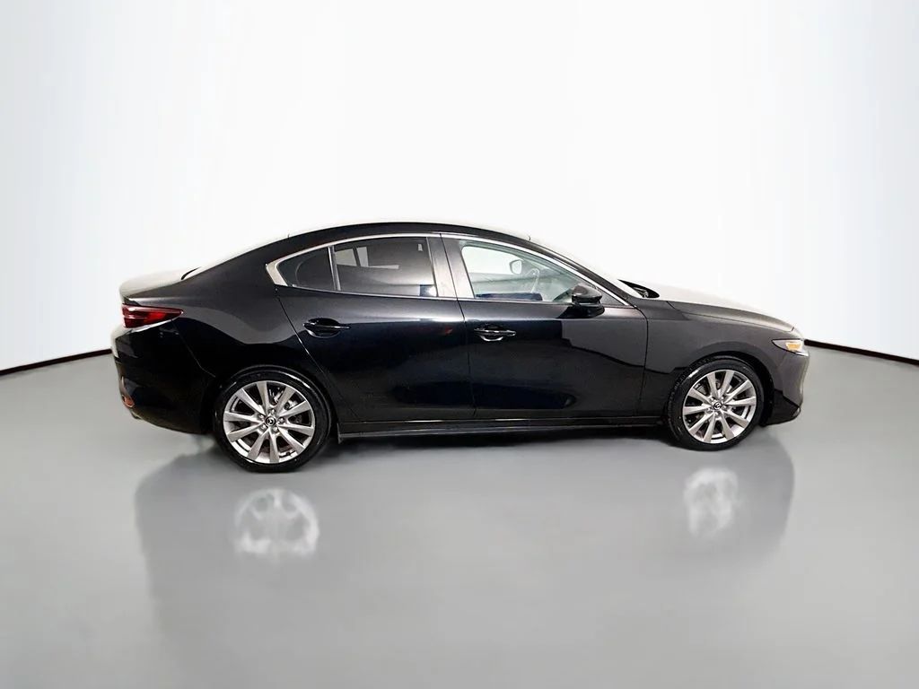 Used 2021 Jet Black Mica Mazda Select image 8