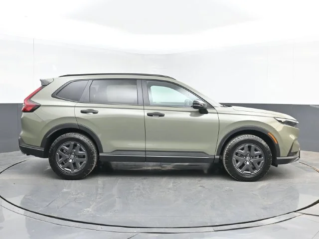 Used 2026 Ash Green Metallic Honda TrailSport image 11