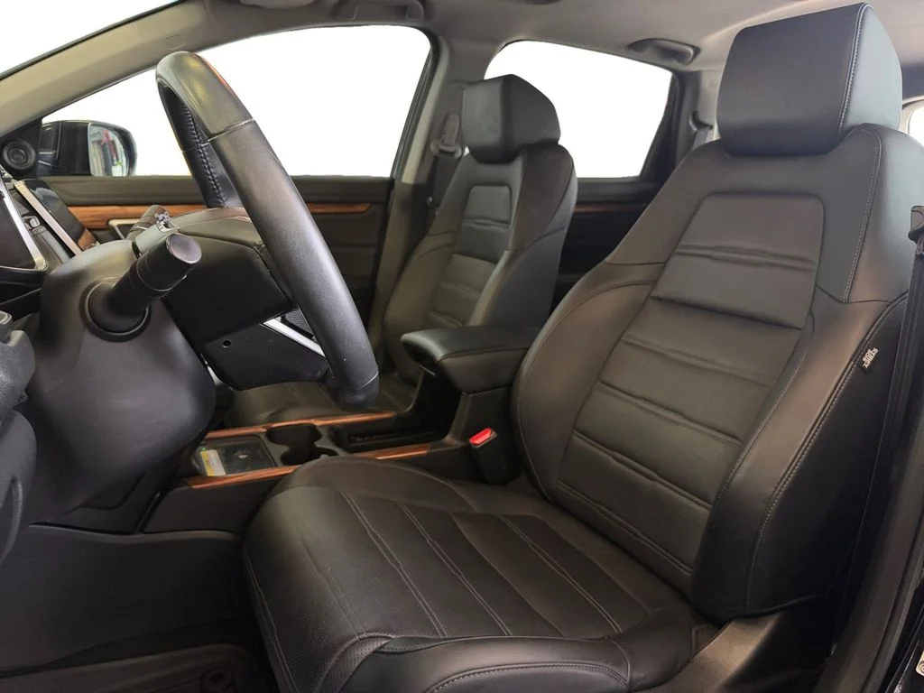 Used 2021  Honda Touring image 25