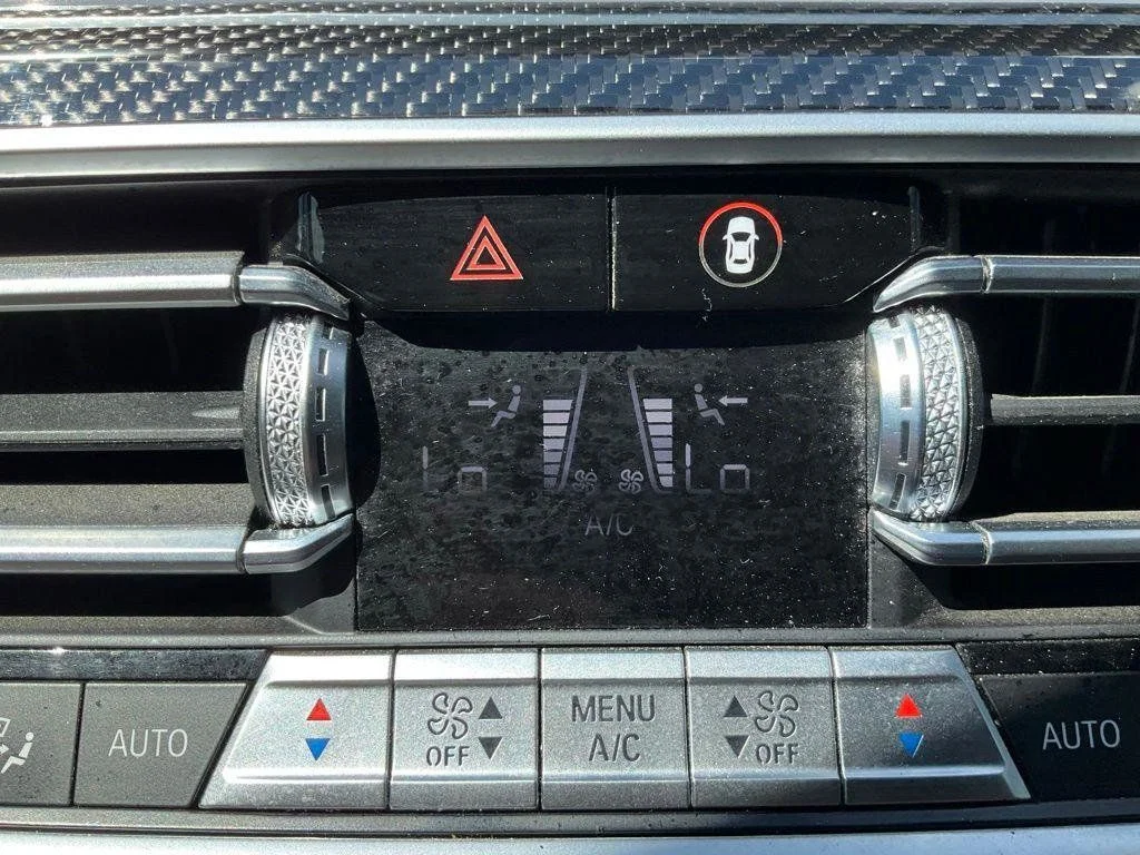 Used 2022 Black BMW xDrive40i image 6