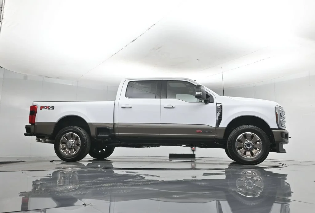 New 2027 Oxford White Ford King Ranch image 50