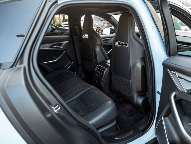 2026 Jaguar F-Pace SVR - Photo 32