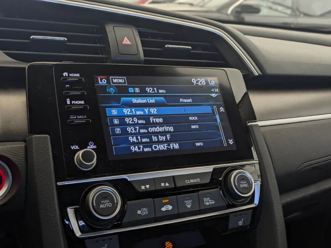Used 2021 White Honda EX - - FWD - Sunroof - Heated Mirrors - Keyless Entry - Smart Device Integration & More! image 21