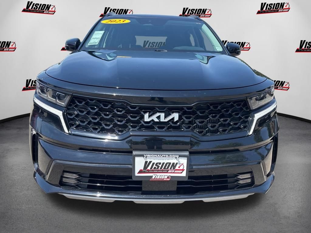 Used 2023 Black Kia SX image 2