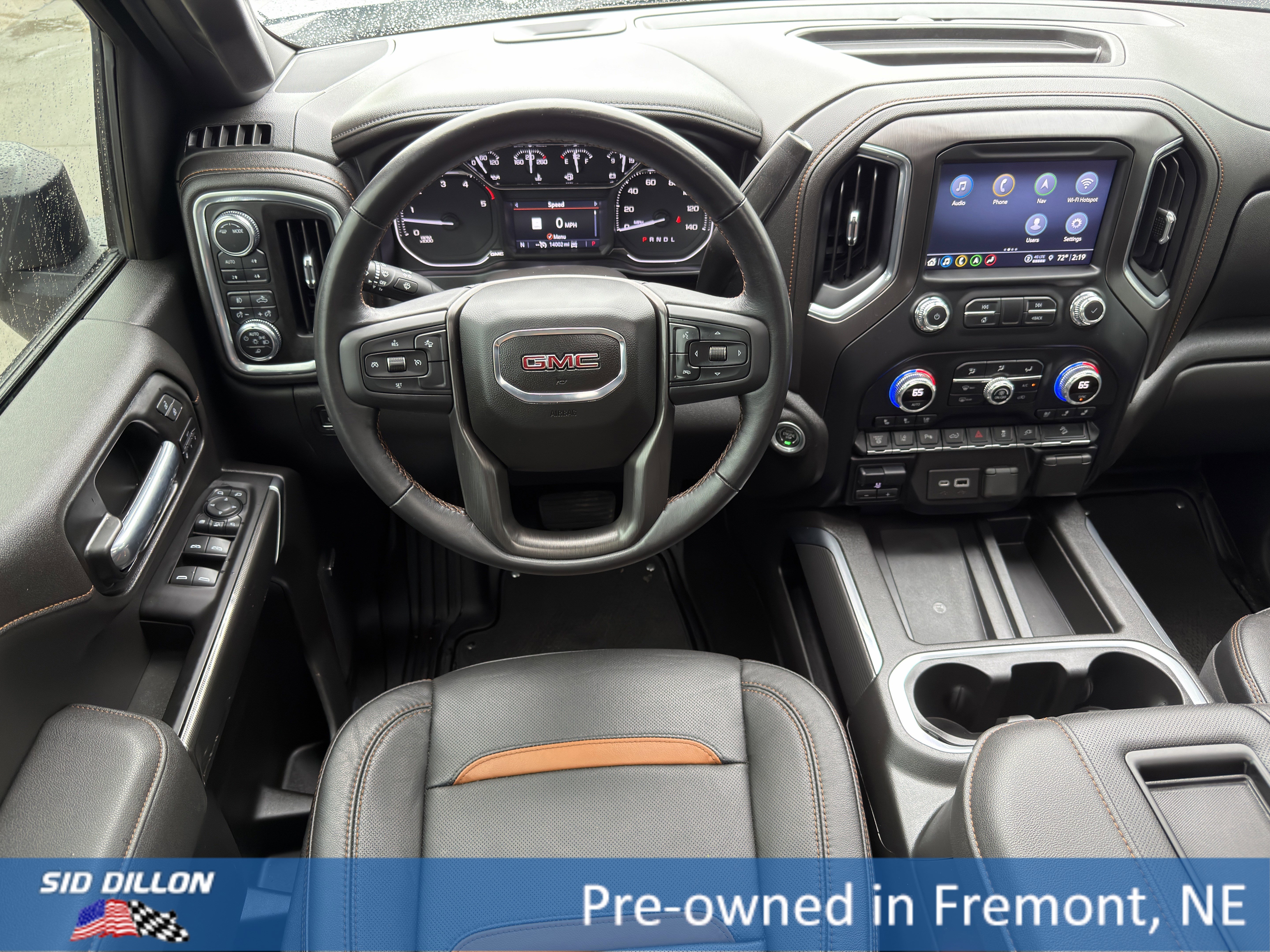 Used 2022 Onyx Black GMC AT4 image 9