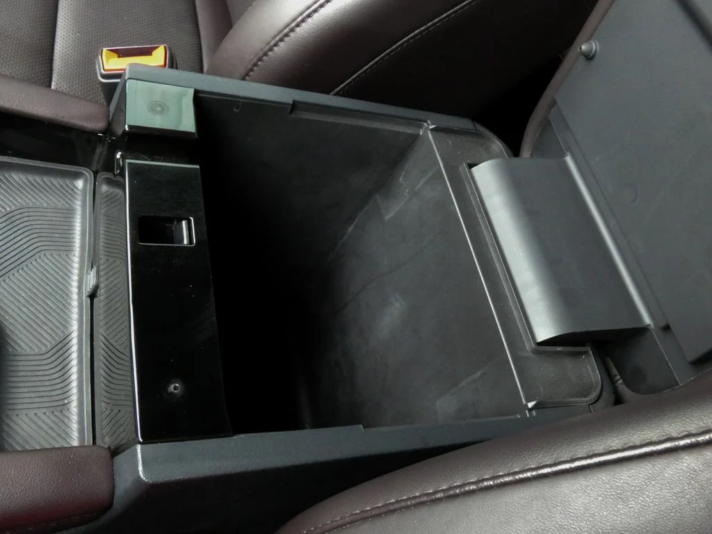 Used 2025 Gray Ford Platinum image 31
