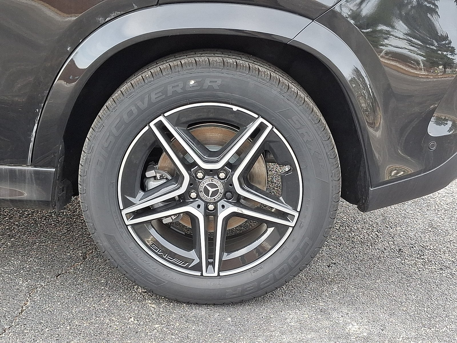 New 2026 Obsidian Black Metallic Mercedes-Benz GLE 350 image 7