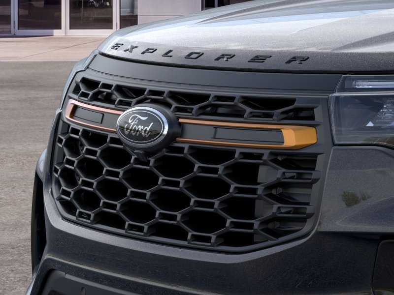New 2026 Agate Black Metallic Ford Tremor® image 17