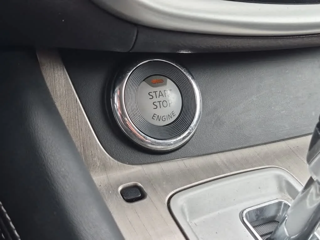 Used 2017 Magnetic Black Metallic Nissan SV image 17