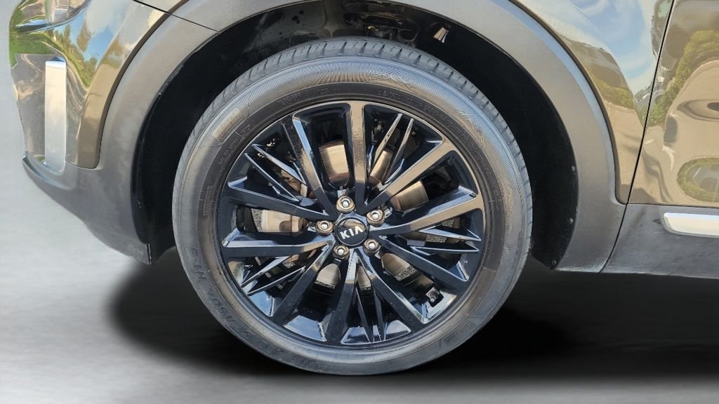 Used 2020 Green Kia SX image 26