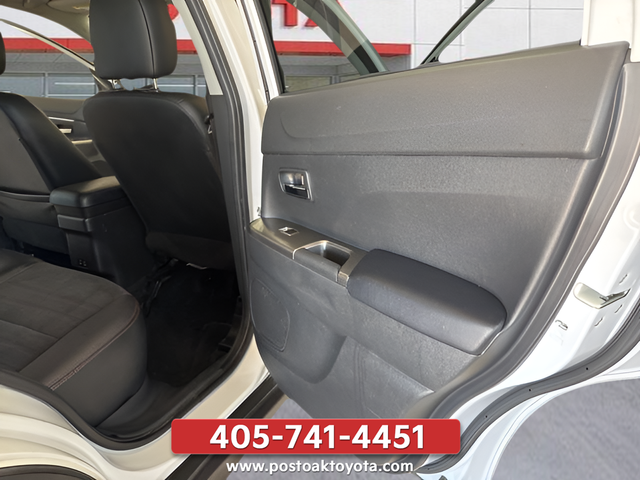 Used 2023 White Mitsubishi 2.0 LE image 22