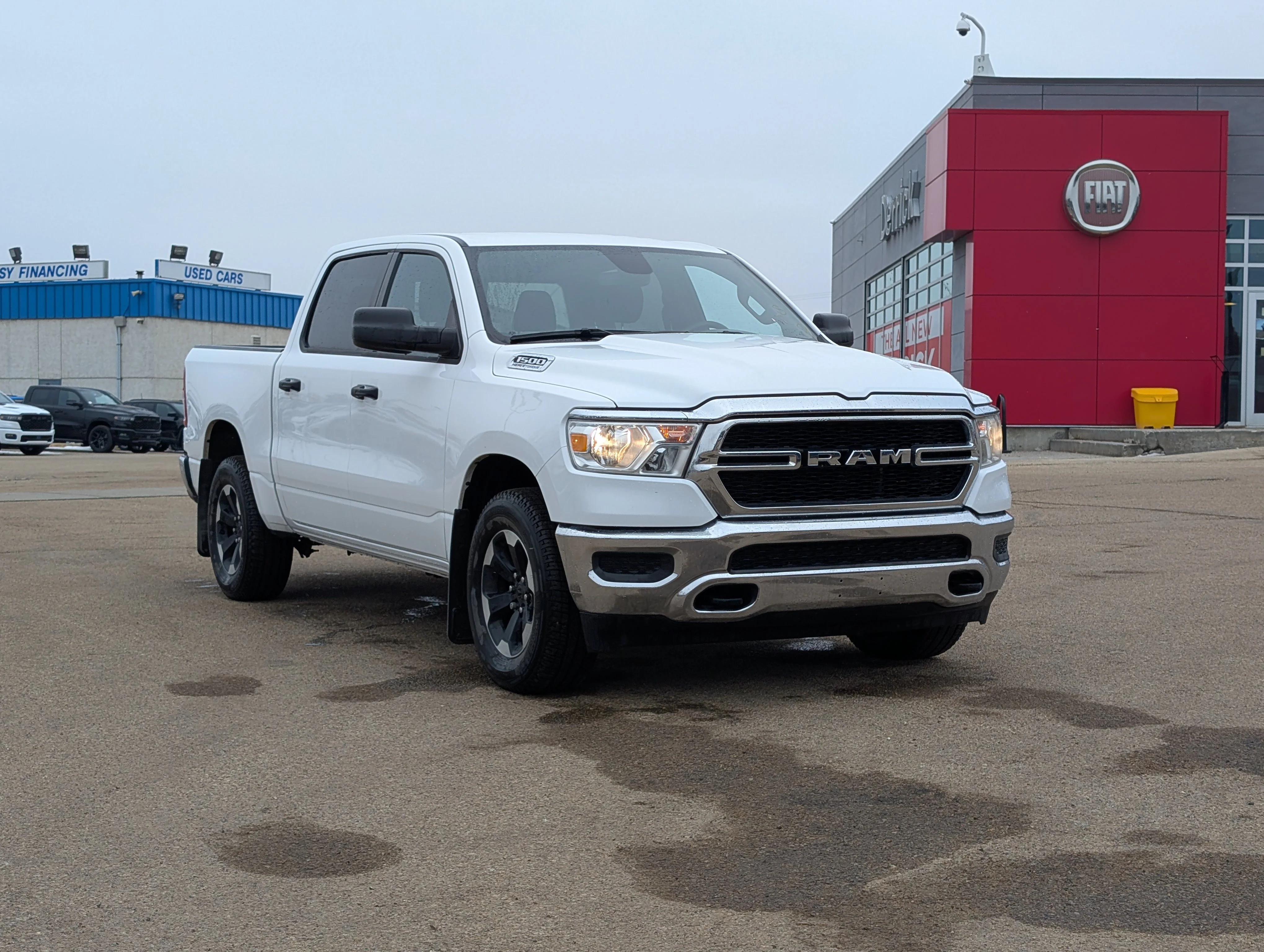 Used 2023 Bright White Ram Tradesman image 9
