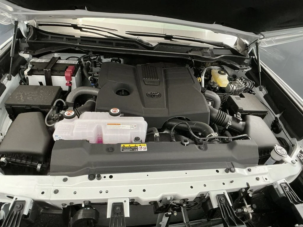 New 2026 Ice Cap Toyota SR5 image 32