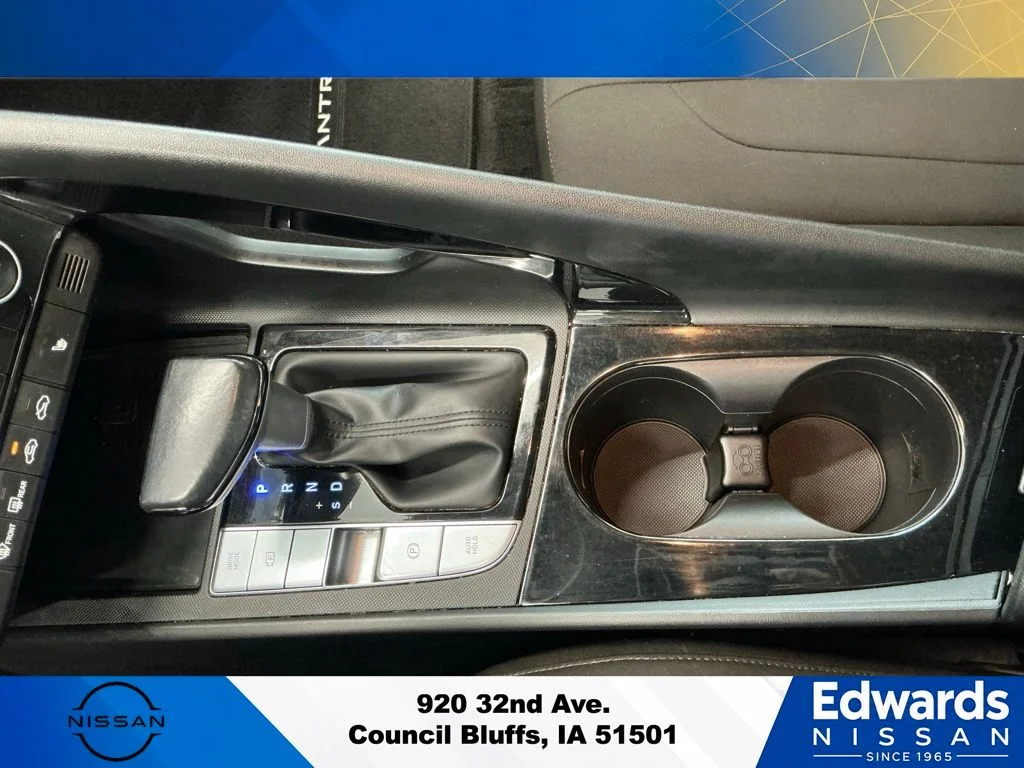 Used 2023 Blue Hyundai SEL image 25
