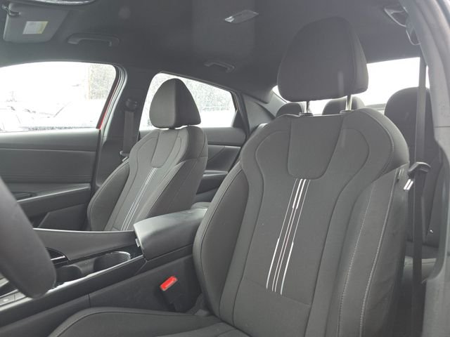 Certified Used 2025 Red Hyundai SEL Sport image 21