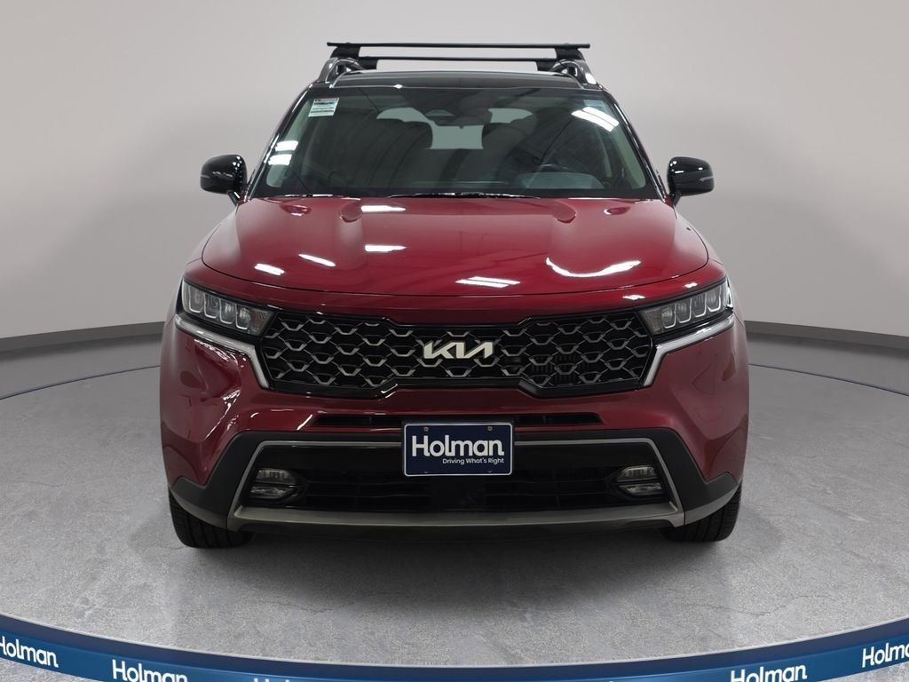 Used 2022 Passion Red Tintcoat Kia X-Line EX image 3