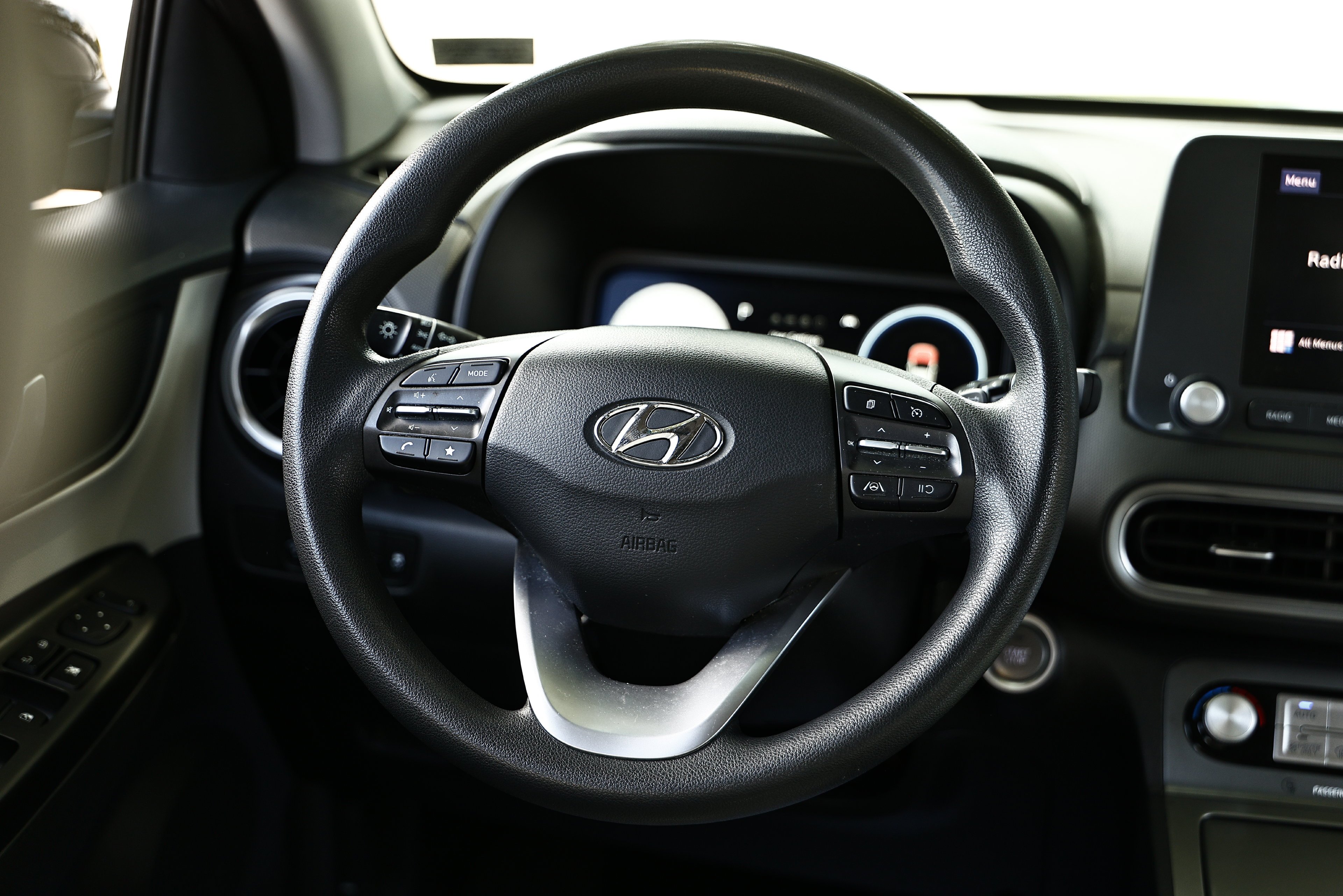 Used 2023 Ultra Black Hyundai SE image 26