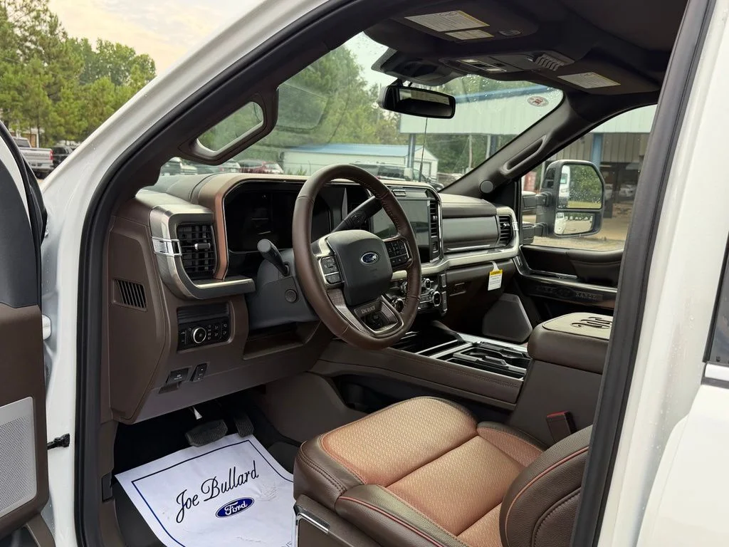 New 2026 Star White Metallic Tri-Coat Ford F-250® King Ranch® image 5