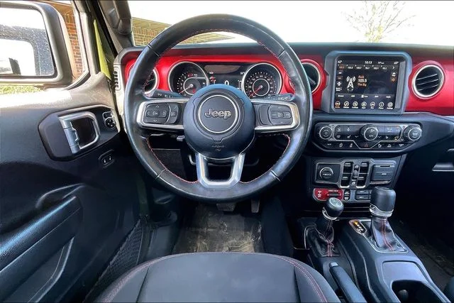 Used 2021 Green Jeep Unlimited Rubicon image 8