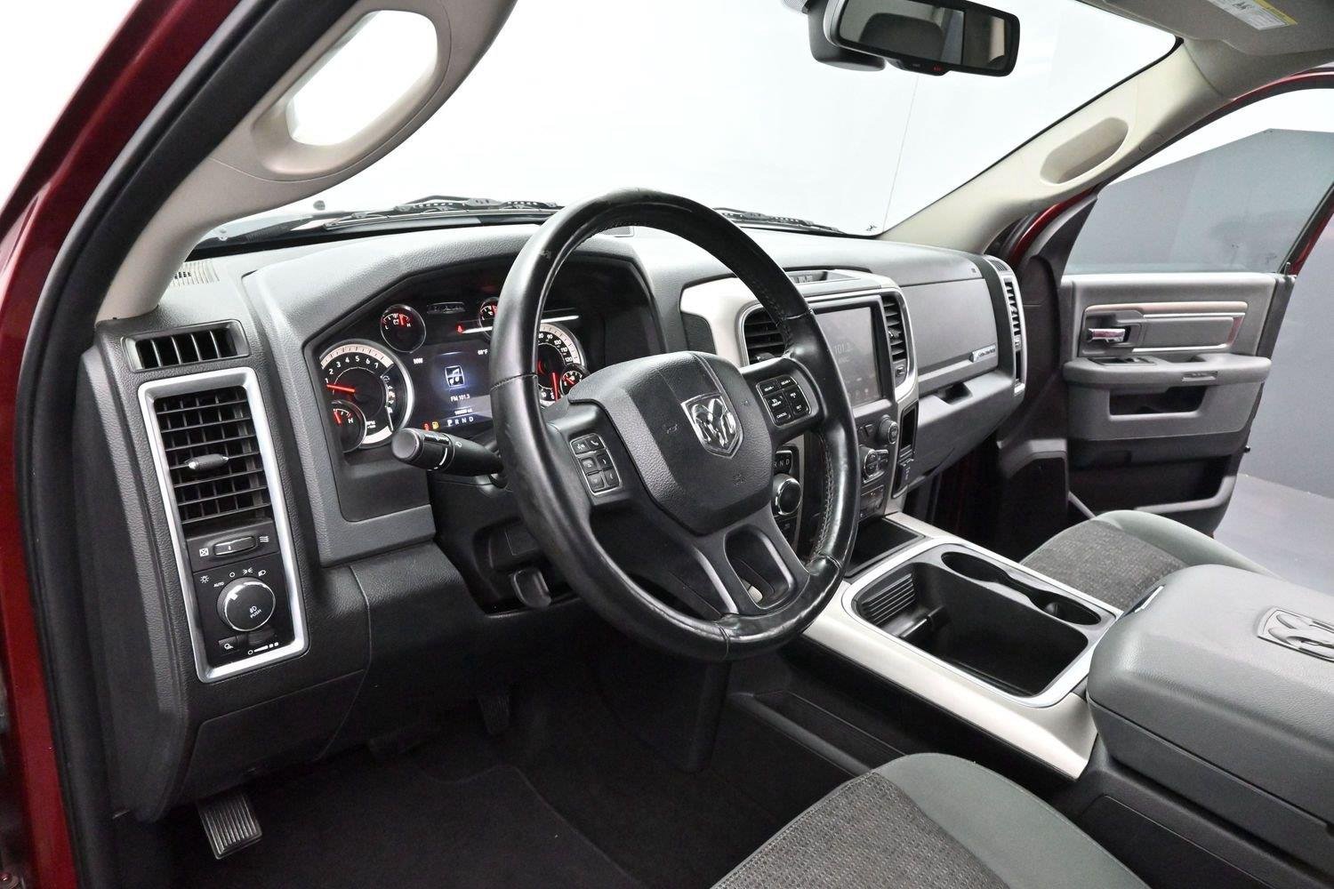 Used 2017 Delmonico Red Pearlcoat Ram Big Horn image 12
