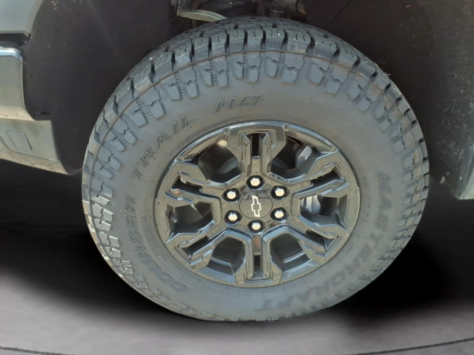 Used 2023 Red Hot Chevrolet ZR2 image 9