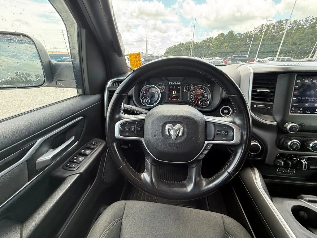Used 2021 White Ram Big Horn/Lone Star image 9