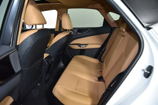 Used 2026 White Lexus 350h Base image 34