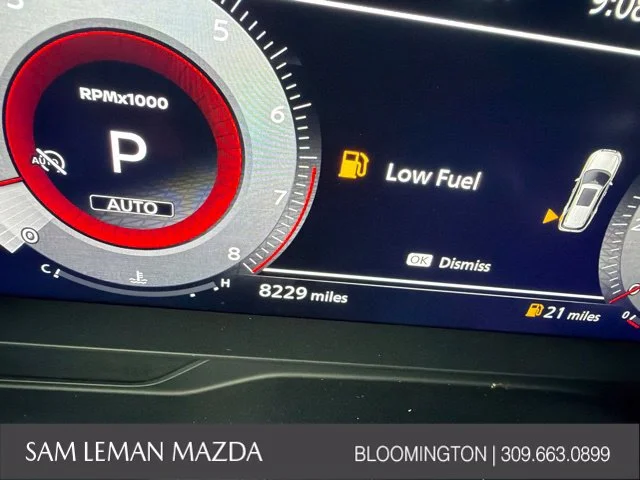 Used 2025 Black Nissan Platinum image 23