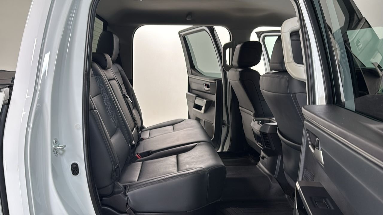 2023 Toyota Tundra Limited - Photo 17