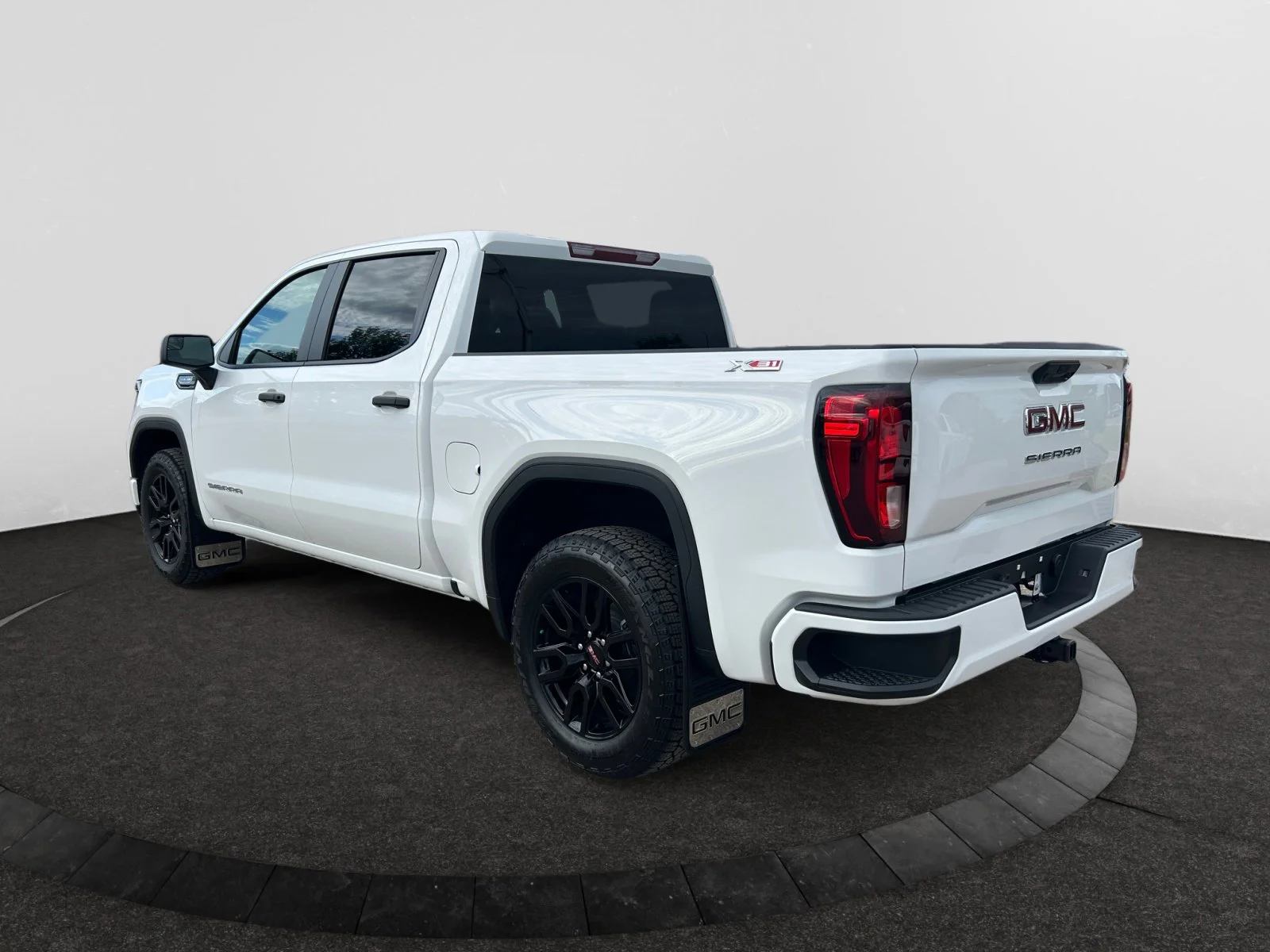 New 2026 Summit White GMC Pro image 3