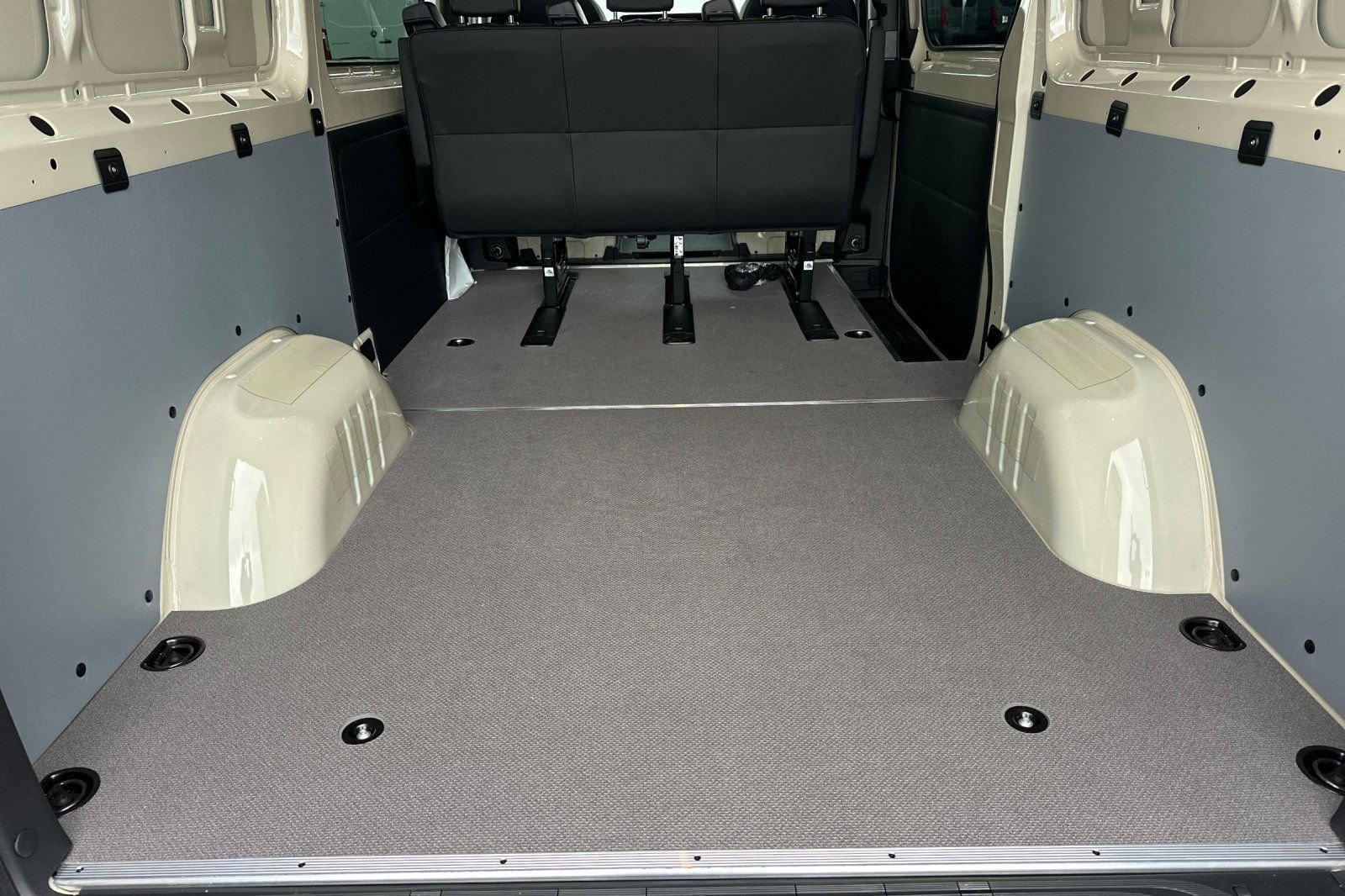 2025 Mercedes-Benz Sprinter Crew Van Base - Photo 17