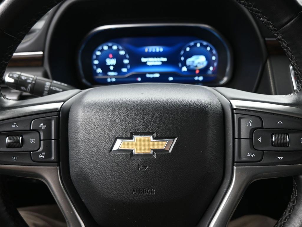 Used 2023 Silver Sage Metallic Chevrolet Premier image 13