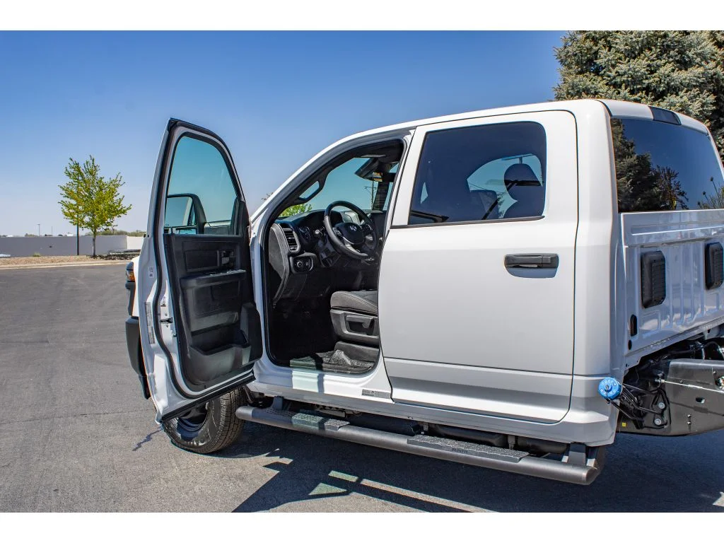 New 2026 Bright White Clearcoat Ram Tradesman image 22