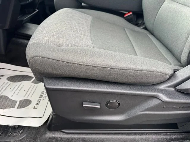 Used 2025 Gray Ford XL image 17