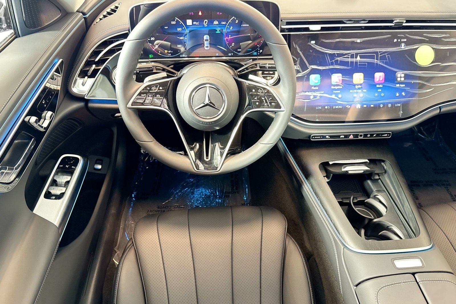 New 2026 MANUFAKTUR Alpine Grey Mercedes-Benz E 350 image 19