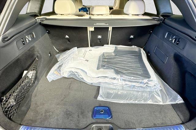 New 2026 Obsidian Black Metallic Mercedes-Benz GLC 300 image 54