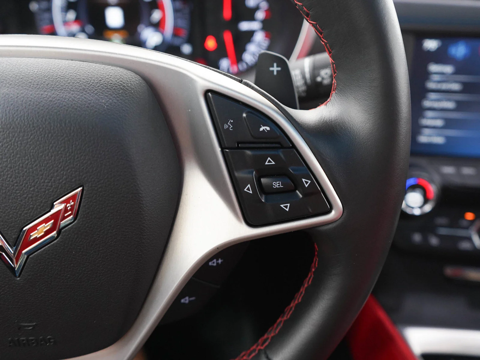 Used 2016 Arctic White Chevrolet Z06 image 21
