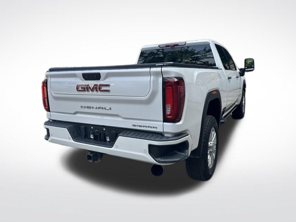 Used 2021 WHITE FROST TRICOAT GMC Denali image 6