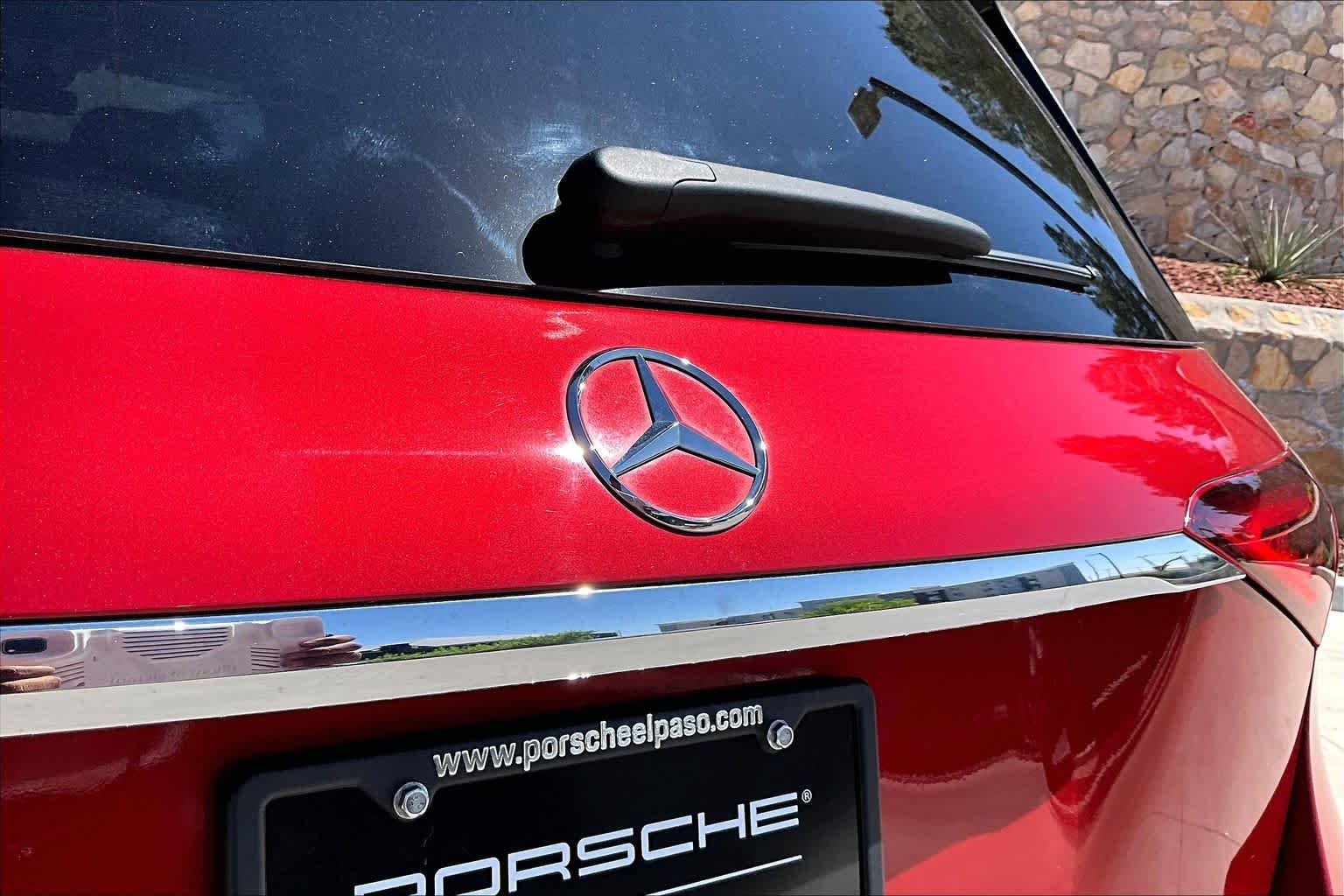 Used 2023 MANUFAKTUR Cardinal Red Metallic Mercedes-Benz GLE 350 image 14