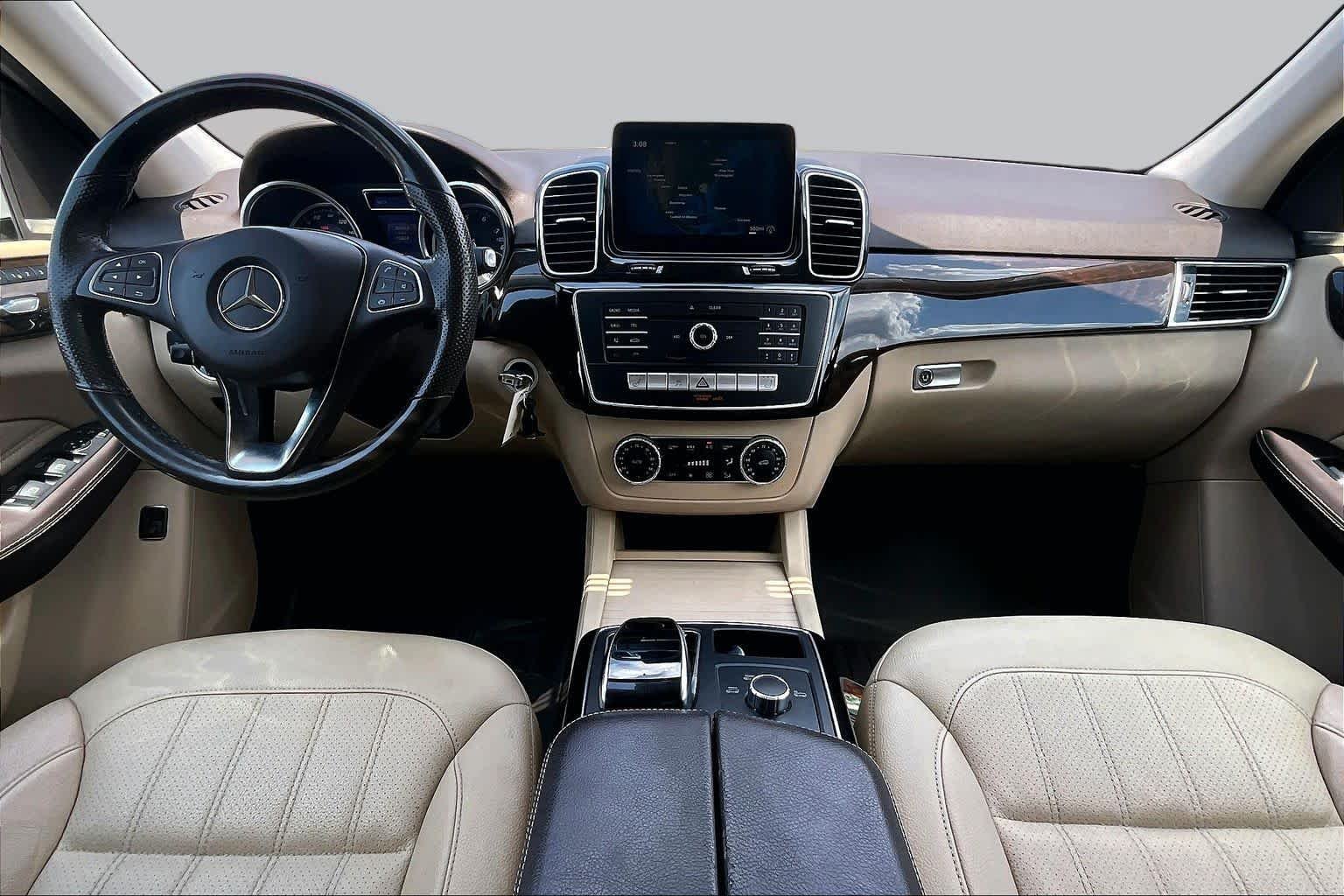 Used 2017 Polar White Mercedes-Benz GLE 350 image 16