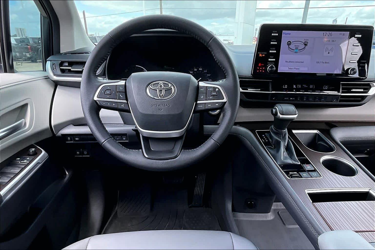 Used 2021 Blizzard Pearl Toyota XLE image 6