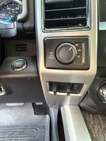 Used 2019 White Ford LARIAT image 20