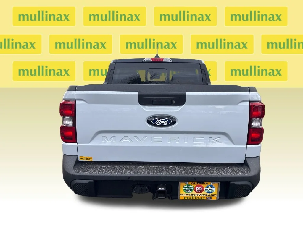 New 2026 White Ford XLT image 5