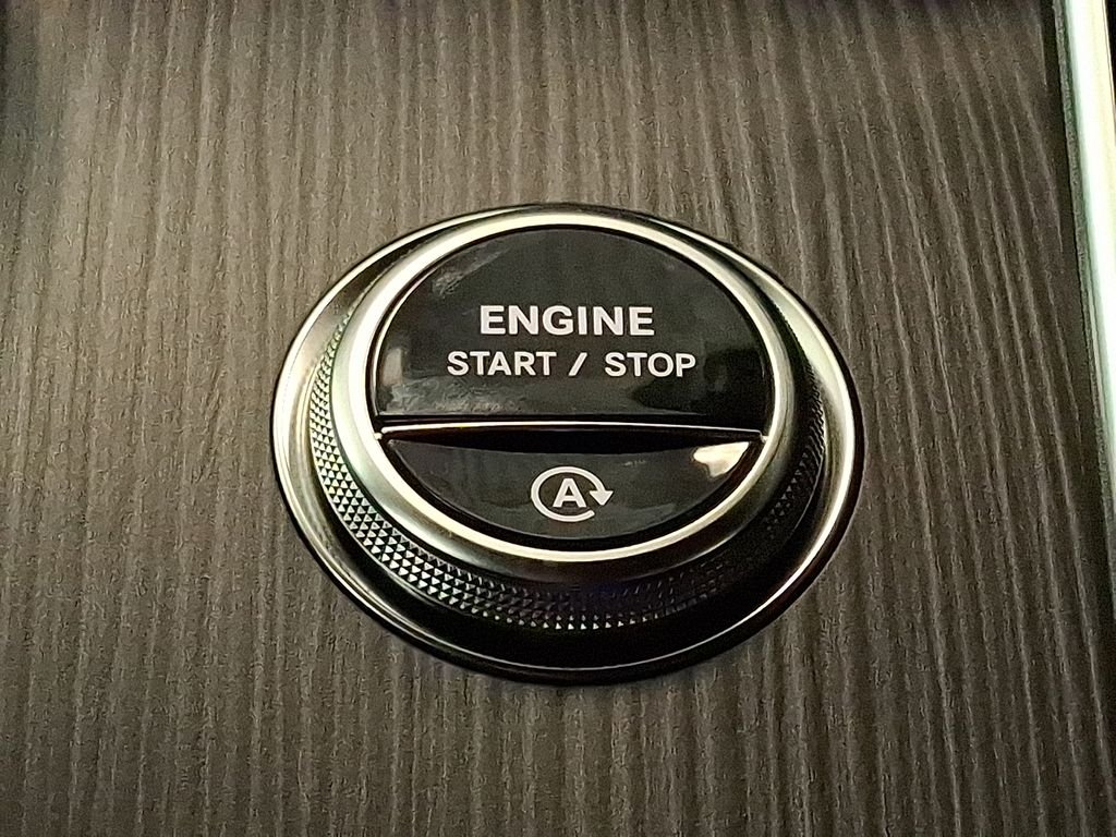 New 2026 Graphite Grey Metallic Mercedes-Benz CLE 300 image 22