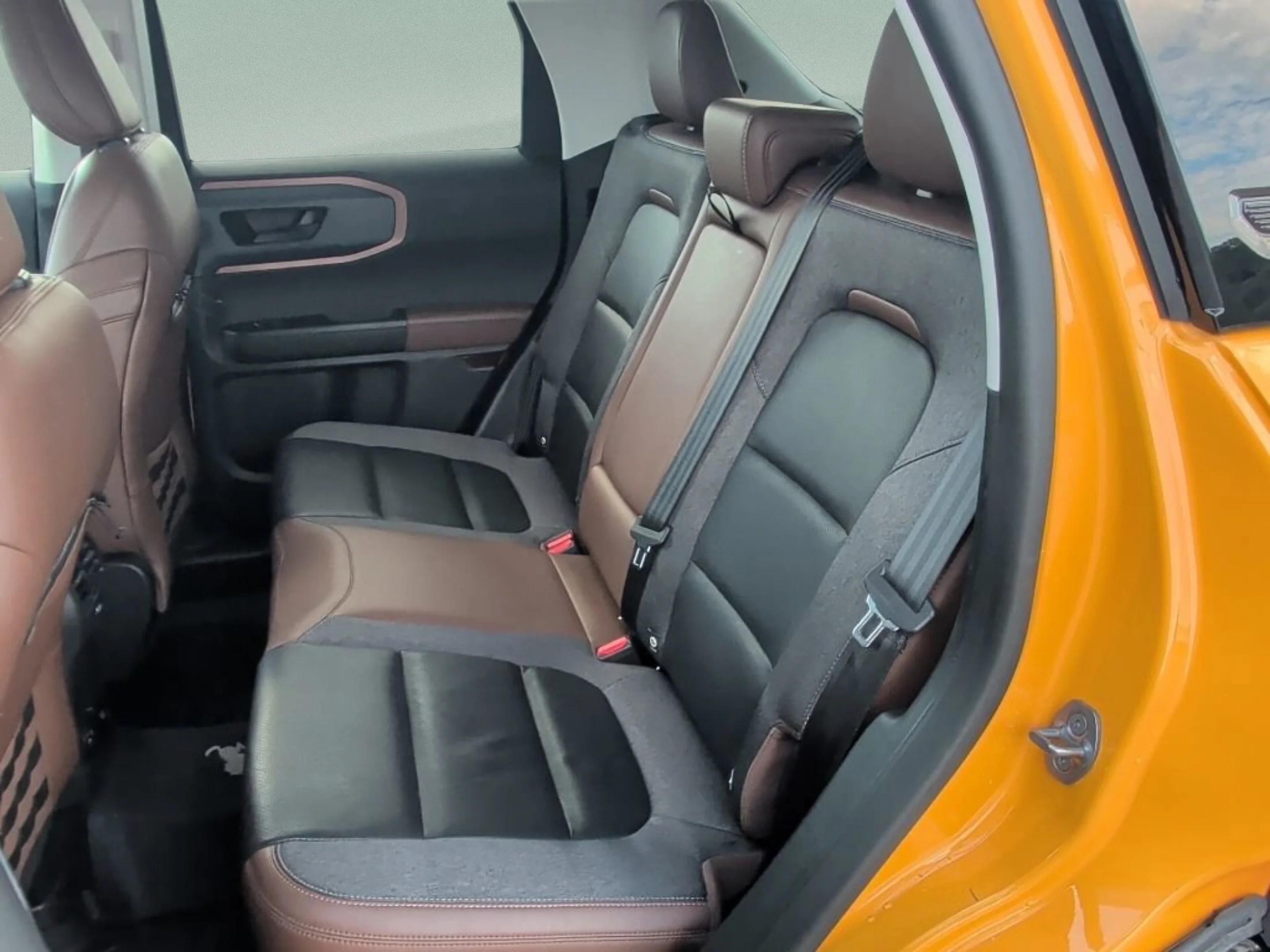 Used 2022 Orange Metallic Ford Outer Banks image 33