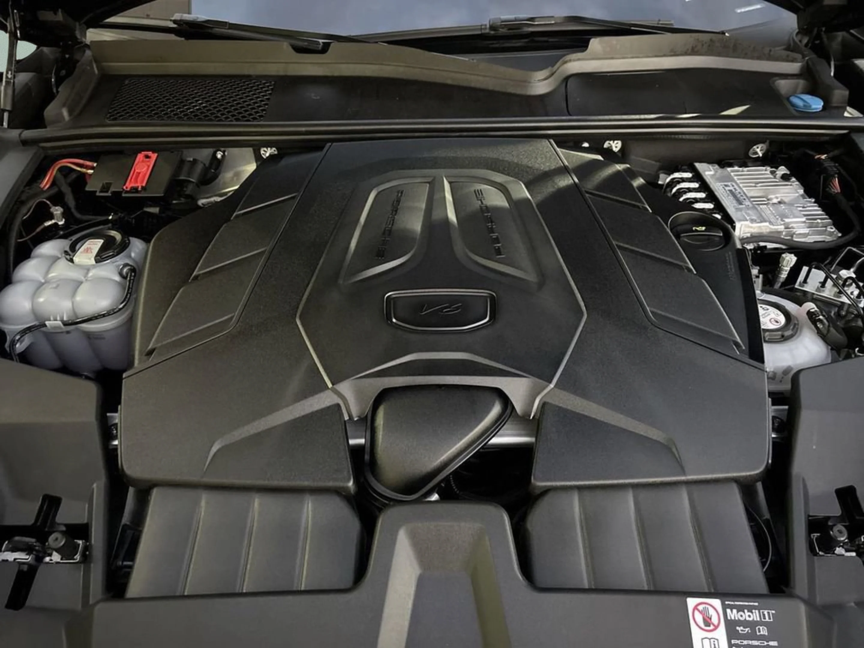 Used 2025 Black Porsche E-Hybrid image 8
