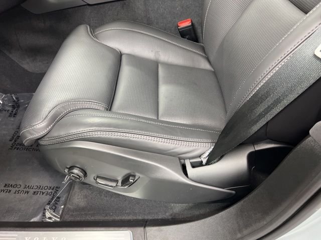New 2026 Vapour Grey Volvo Ultra image 14