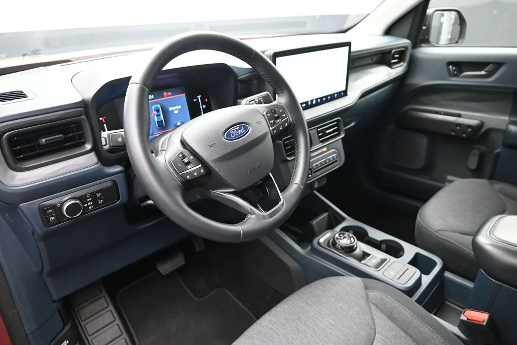 Used 2025 Red Ford XLT image 22